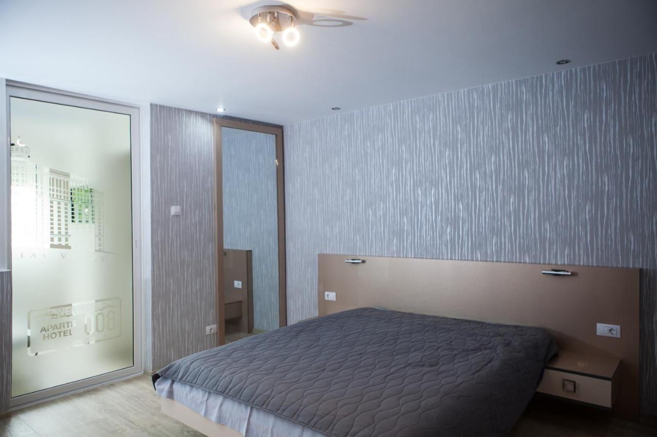 Lvc,Lac & Nyc Apartshotel Faleza Galati  Exterior photo