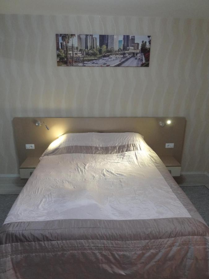 Lvc,Lac & Nyc Apartshotel Faleza Galati  Exterior photo