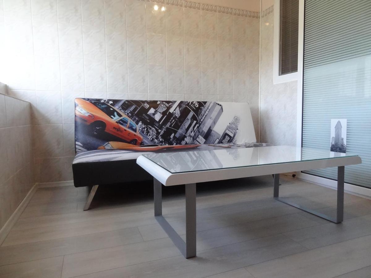 Lvc,Lac & Nyc Apartshotel Faleza Galati  Exterior photo