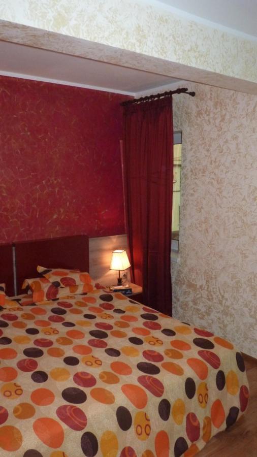 Lvc,Lac & Nyc Apartshotel Faleza Galati  Exterior photo